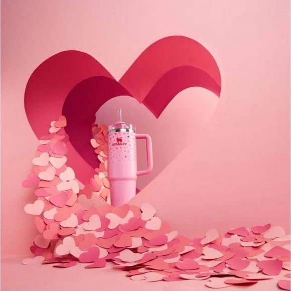Stanley 40 oz Stainless Steel H20 Flowstate Quencher Tumbler Pink Sweet Hearts